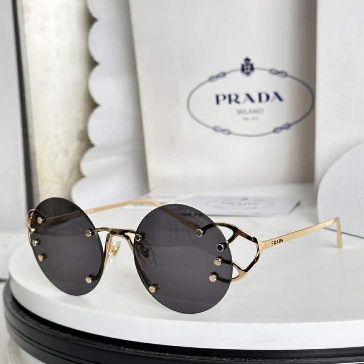 Picture of Prada Sunglasses _SKUfw76772096fw